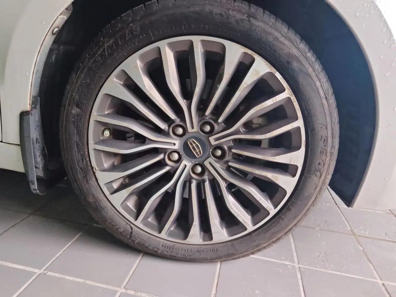 Geely Auto Emgrand GT 2017 1.8T Flagship 4G Edition — миниатюра 8