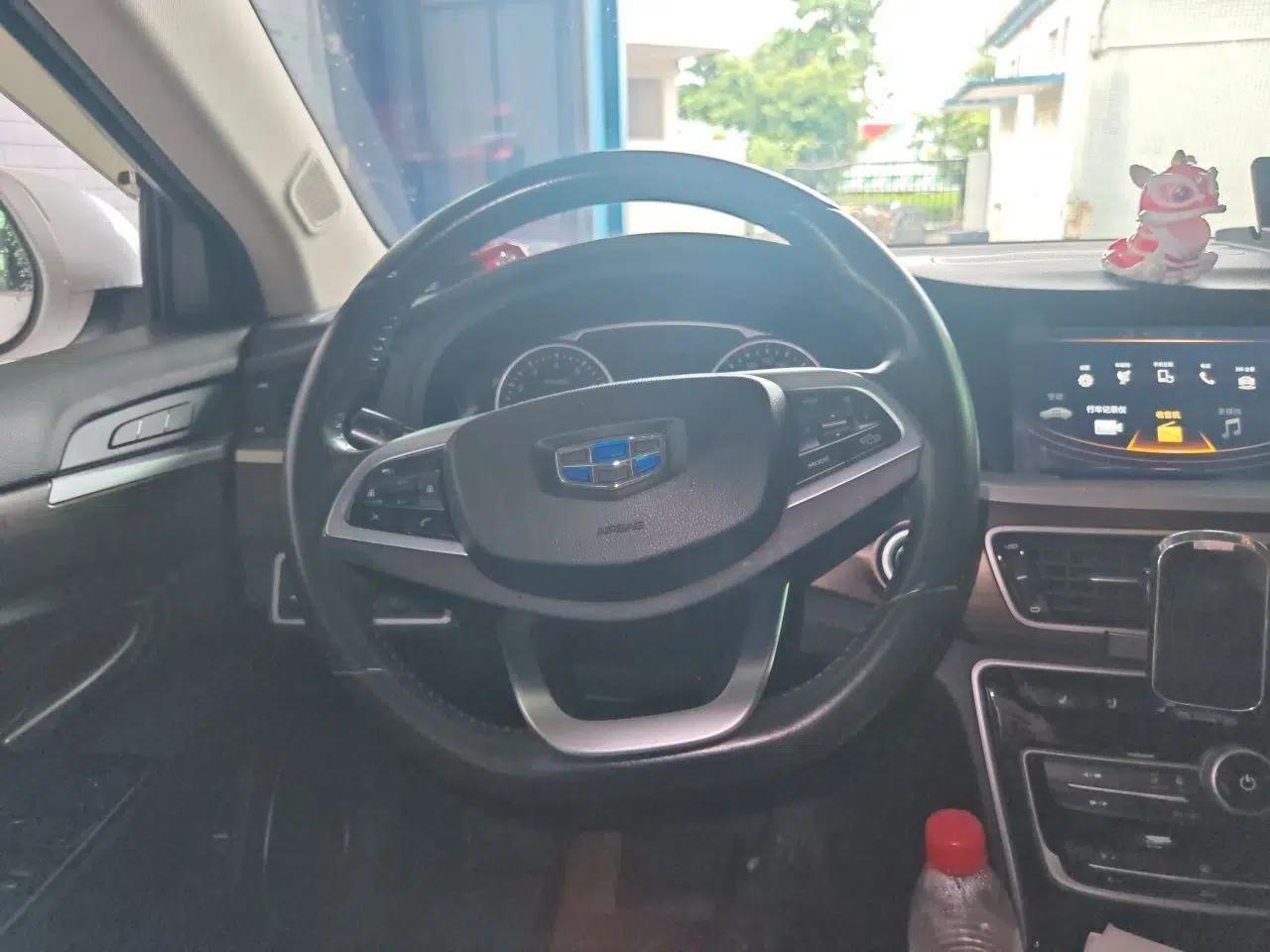 Geely Auto Emgrand GT 2017 1.8T Flagship 4G Edition — миниатюра 10
