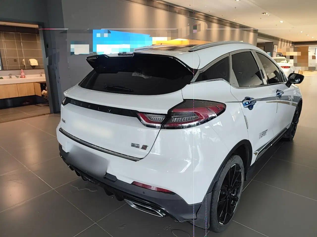 Geely Auto Emgrand S 2021 1.4T CVT Luxury Version — миниатюра 6
