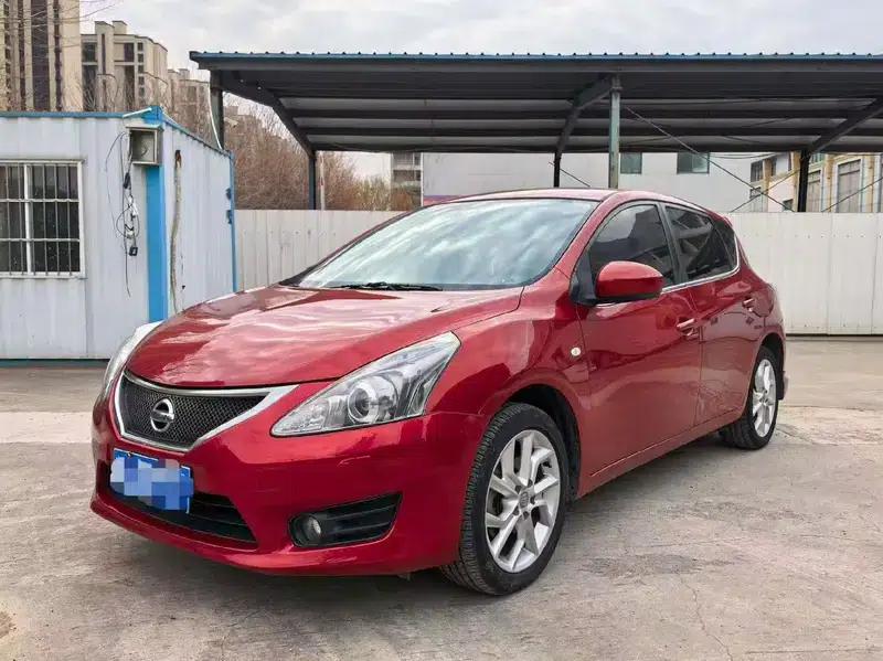 2011 Tiida 1.6T M-CVT Sport Edition — миниатюра 1