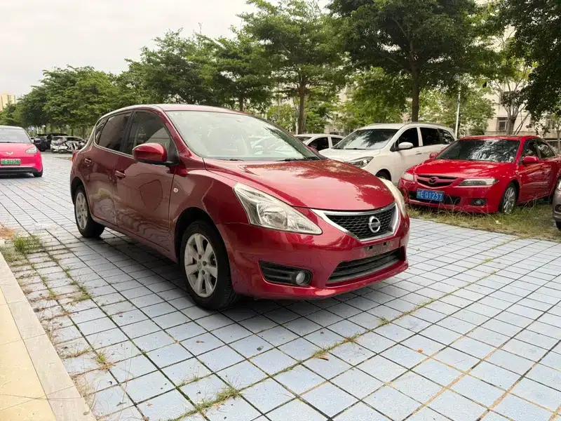 2014 Tiida 1.6L CVT Cool Edition — миниатюра 3