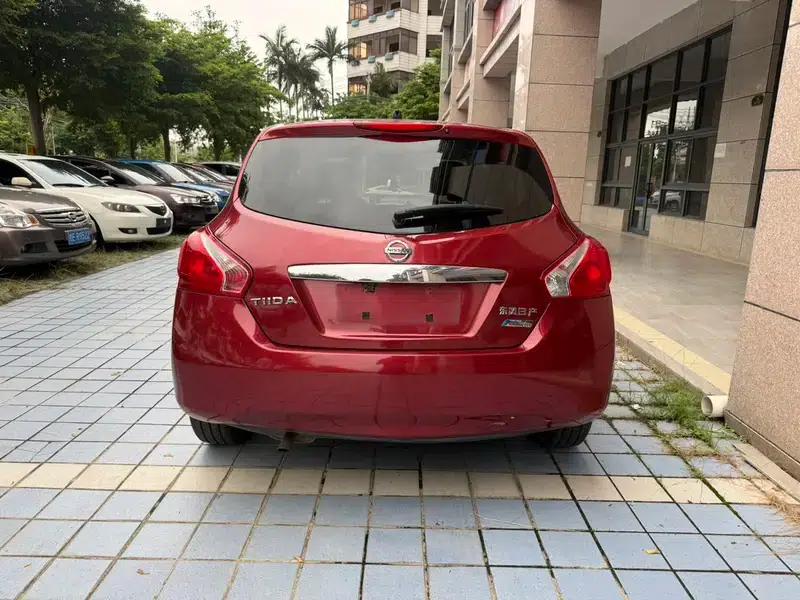 2014 Tiida 1.6L CVT Cool Edition — миниатюра 5