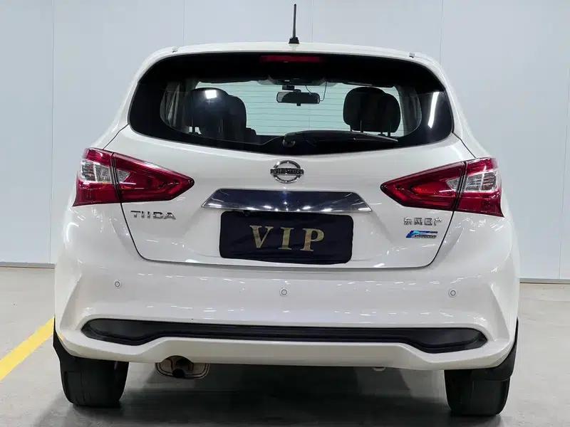 2016 Tiida 1.6L CVT Sport Edition — миниатюра 5