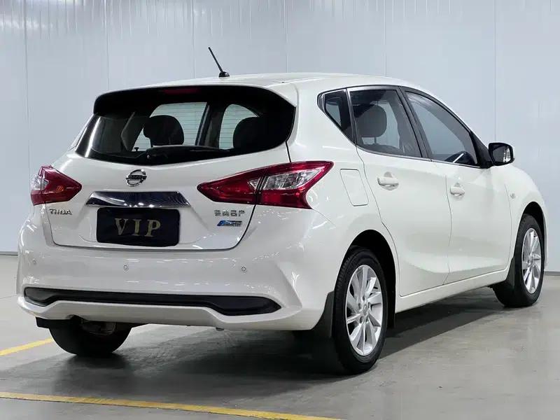 2016 Tiida 1.6L CVT Sport Edition — миниатюра 6