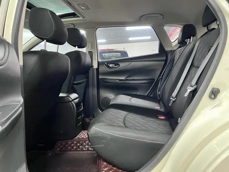 2016 Tiida 1.6L CVT Sport Edition — миниатюра 10