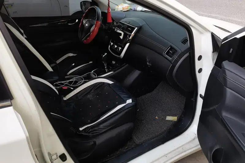 2019 Tiida 1.6L CVT Smart Edition (China VI Emission Standard) — миниатюра 5