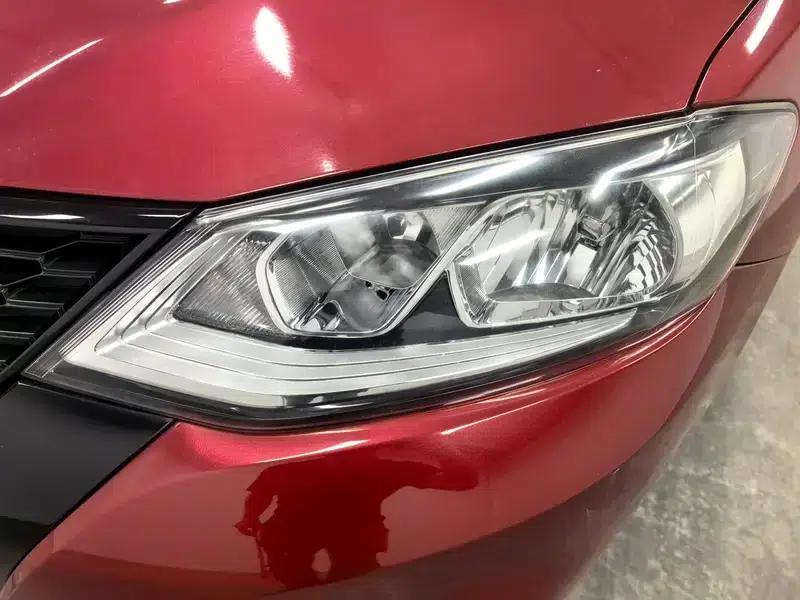 2016 Tiida 1.6L CVT Sport Edition — миниатюра 12