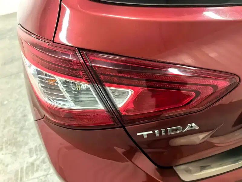 2016 Tiida 1.6L CVT Sport Edition — миниатюра 13
