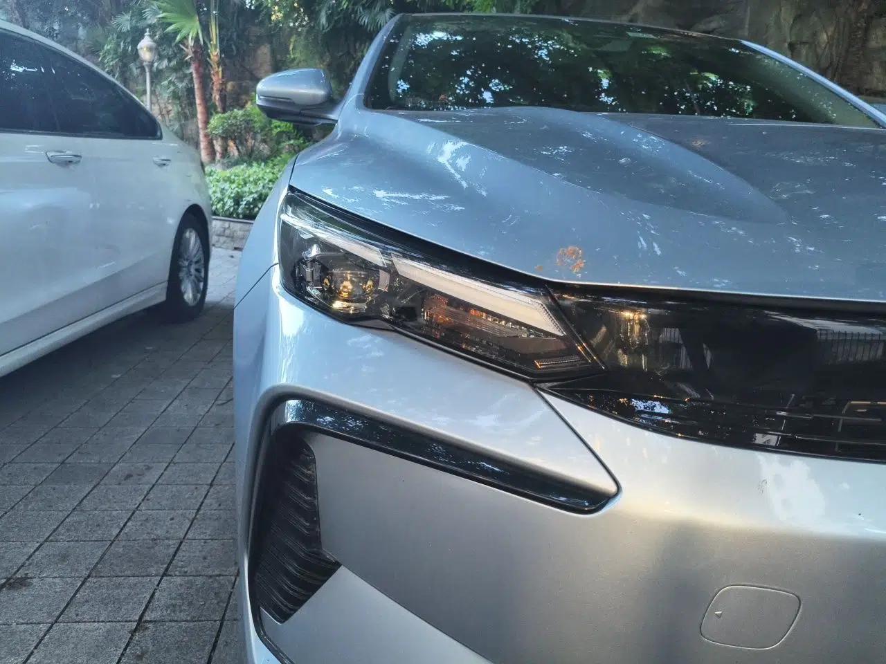 Geely Auto Emgrand L HiP 2024 Longteng Edition 1.5TD-DHT Pro 100KM Excellence Model — миниатюра 7