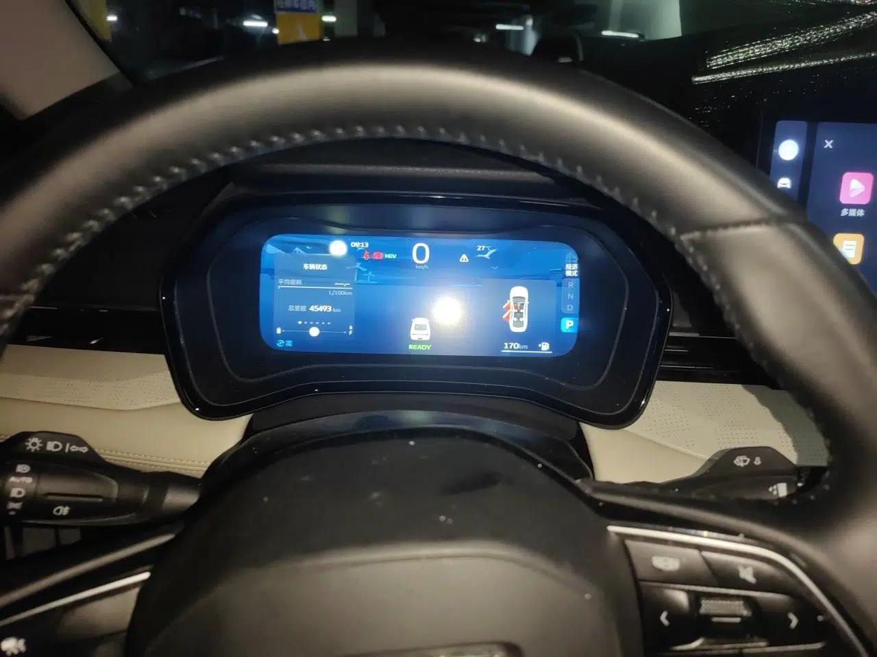 Geely Auto Emgrand L HiP 2022 1.5TD-DHT Pro 100KM Super Rui — миниатюра 11