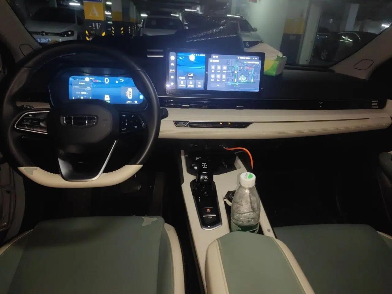 Geely Auto Emgrand L HiP 2022 1.5TD-DHT Pro 100KM Super Rui — миниатюра 9