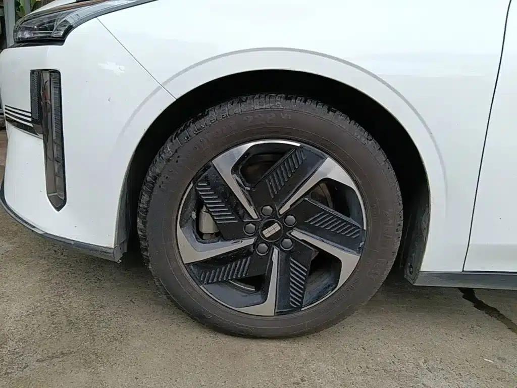 Galaxy L6 2024 125km PLUS Dragon Edition — миниатюра 23
