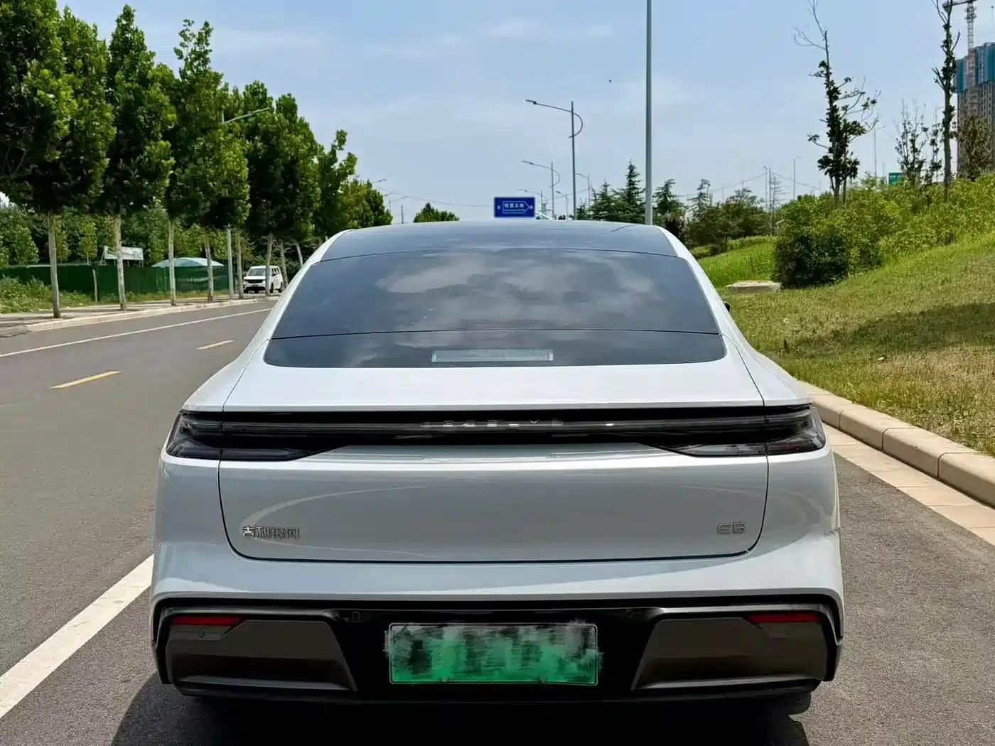 Galaxy E8 2024 Model, 665km/h, Rear-Destroyer Starship, Long-Range Edition — миниатюра 9