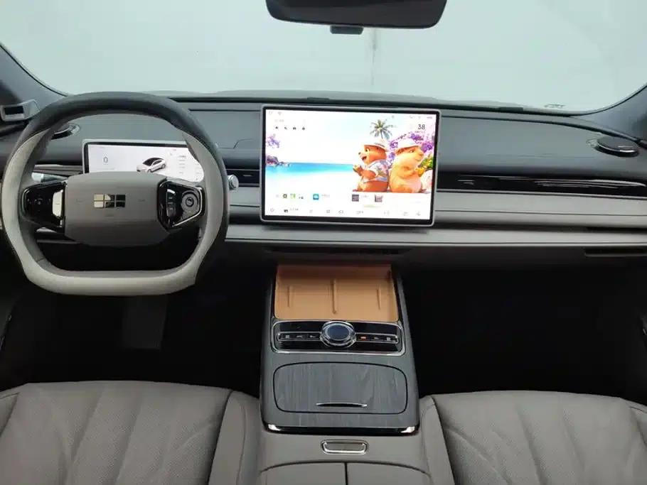 Galaxy Star 8 2025 Model 130km EM-i Premium Edition — миниатюра 12