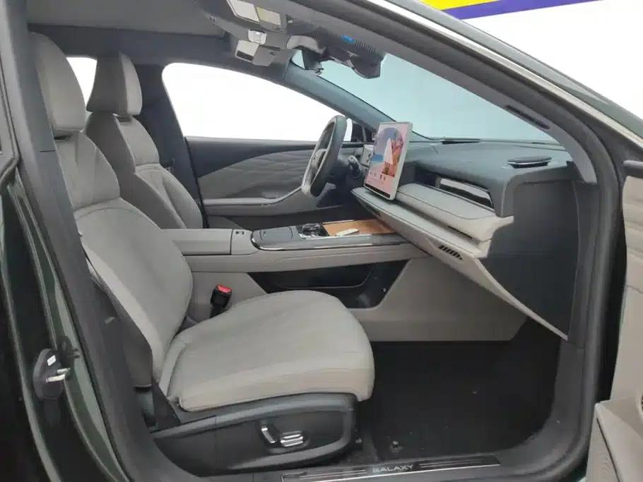 Galaxy Star 8 2025 Model 130km EM-i Premium Edition — миниатюра 8