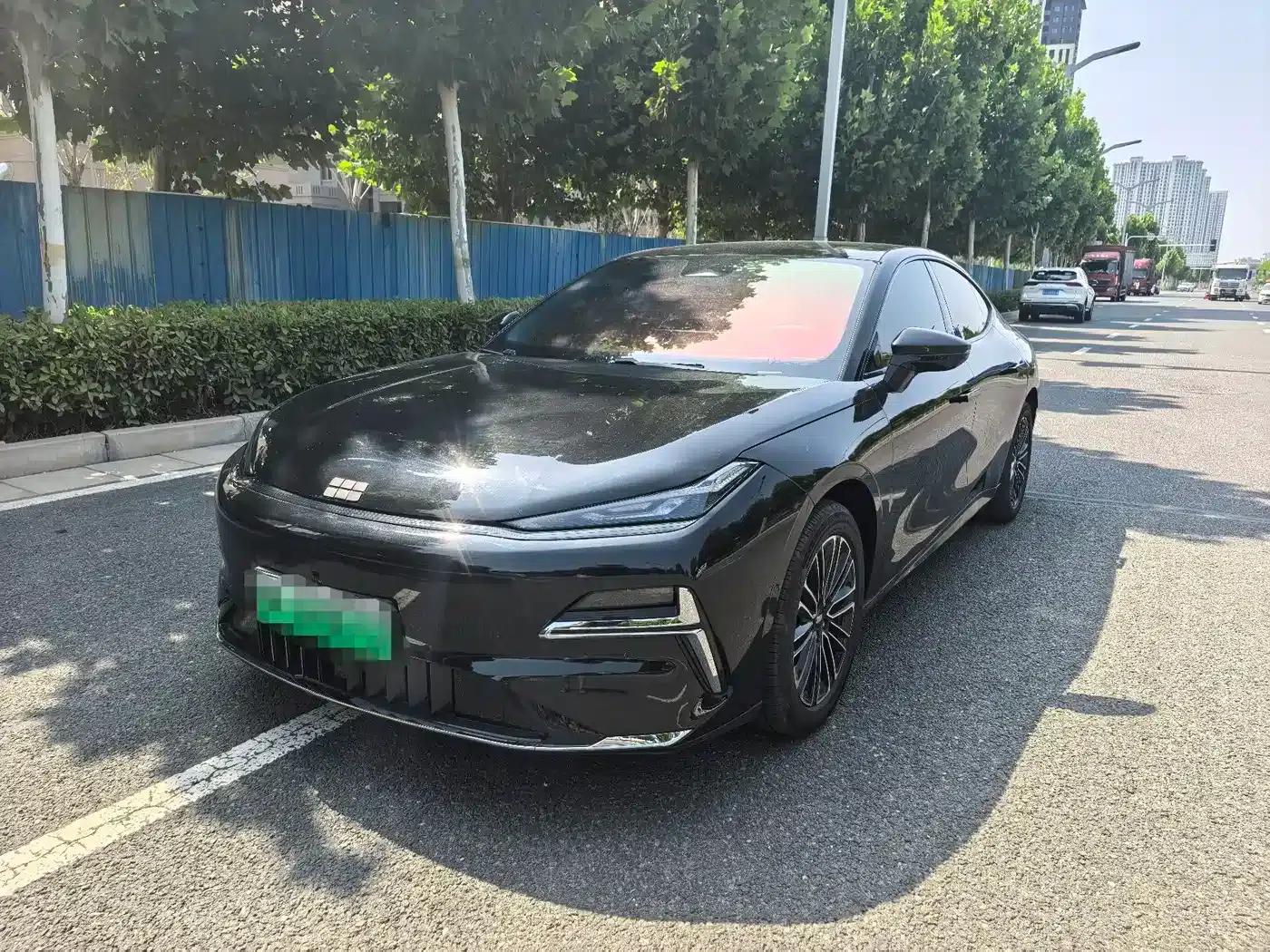 Galaxy Star 8 2025 Model 130km EM-i Premium Edition — миниатюра 1