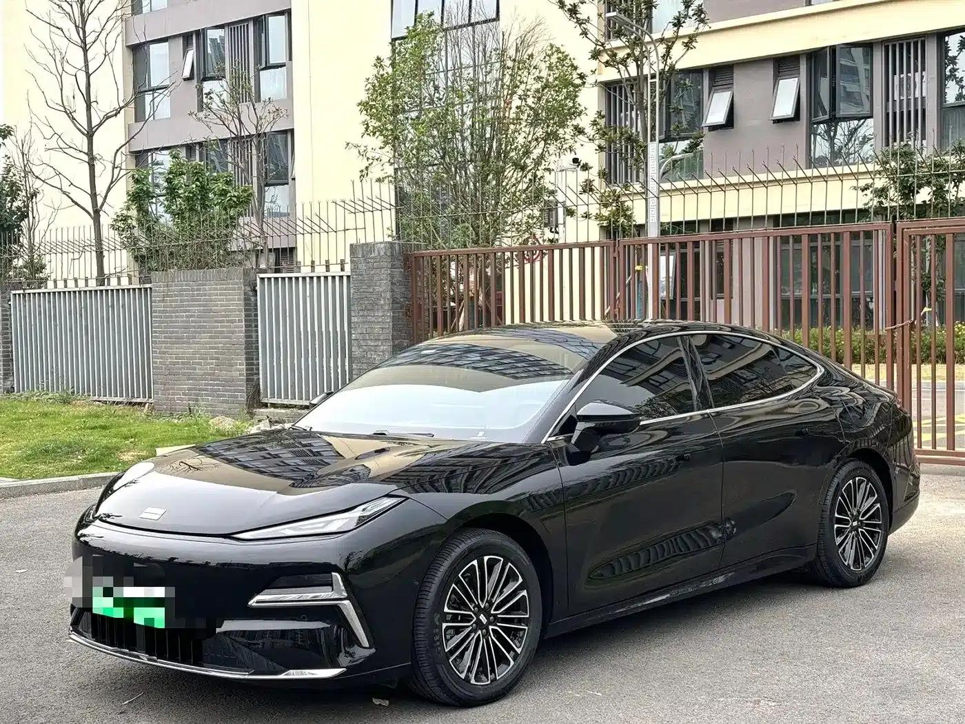 Galaxy Star 8 2025 Model 130km EM-i Premium Edition — миниатюра 1