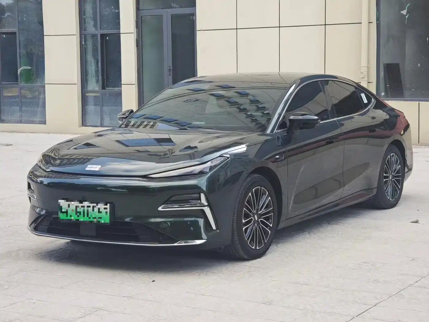 Galaxy Star 8 2025 Model 130km EM-i Premium Edition — миниатюра 1