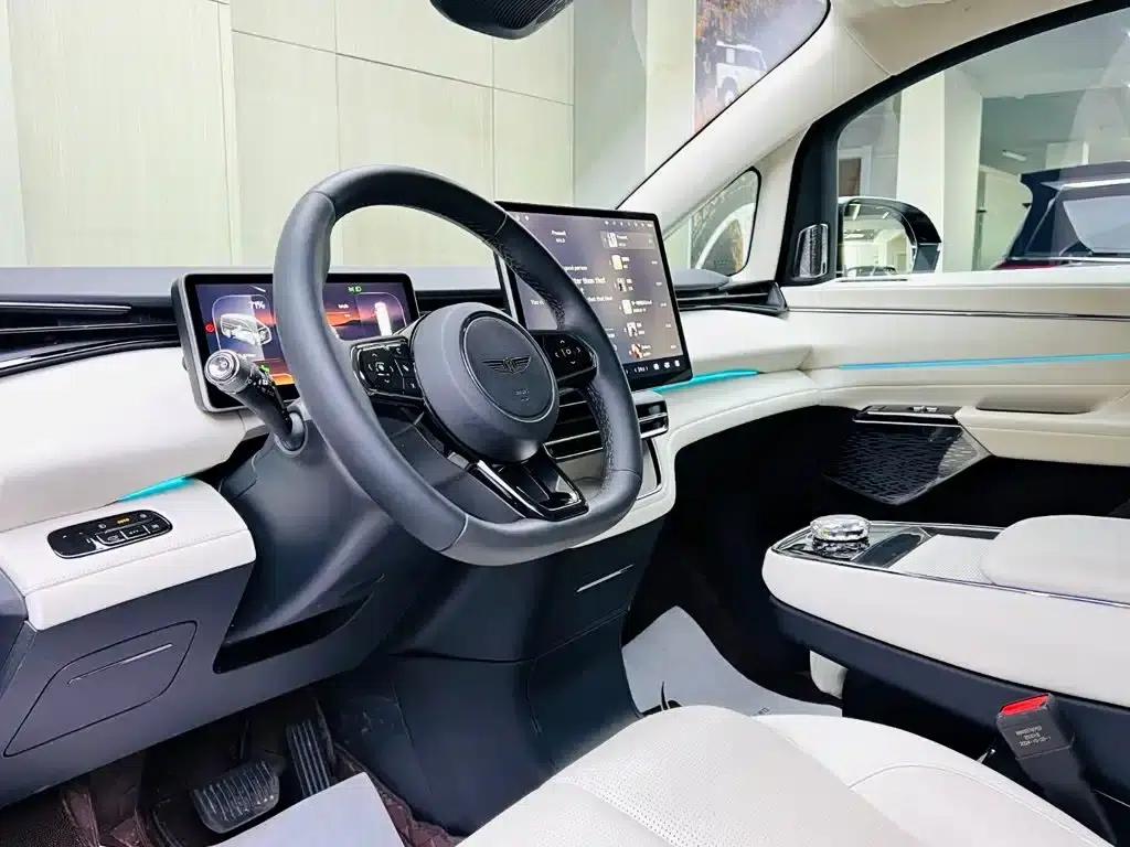 Yizhen L380 2025 Model 805km Flagship Edition 4WD — миниатюра 8