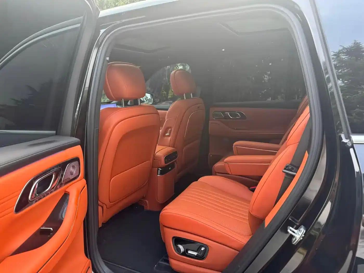 Galaxy M9 2025 210km/h AWD Navigator Edition — миниатюра 7