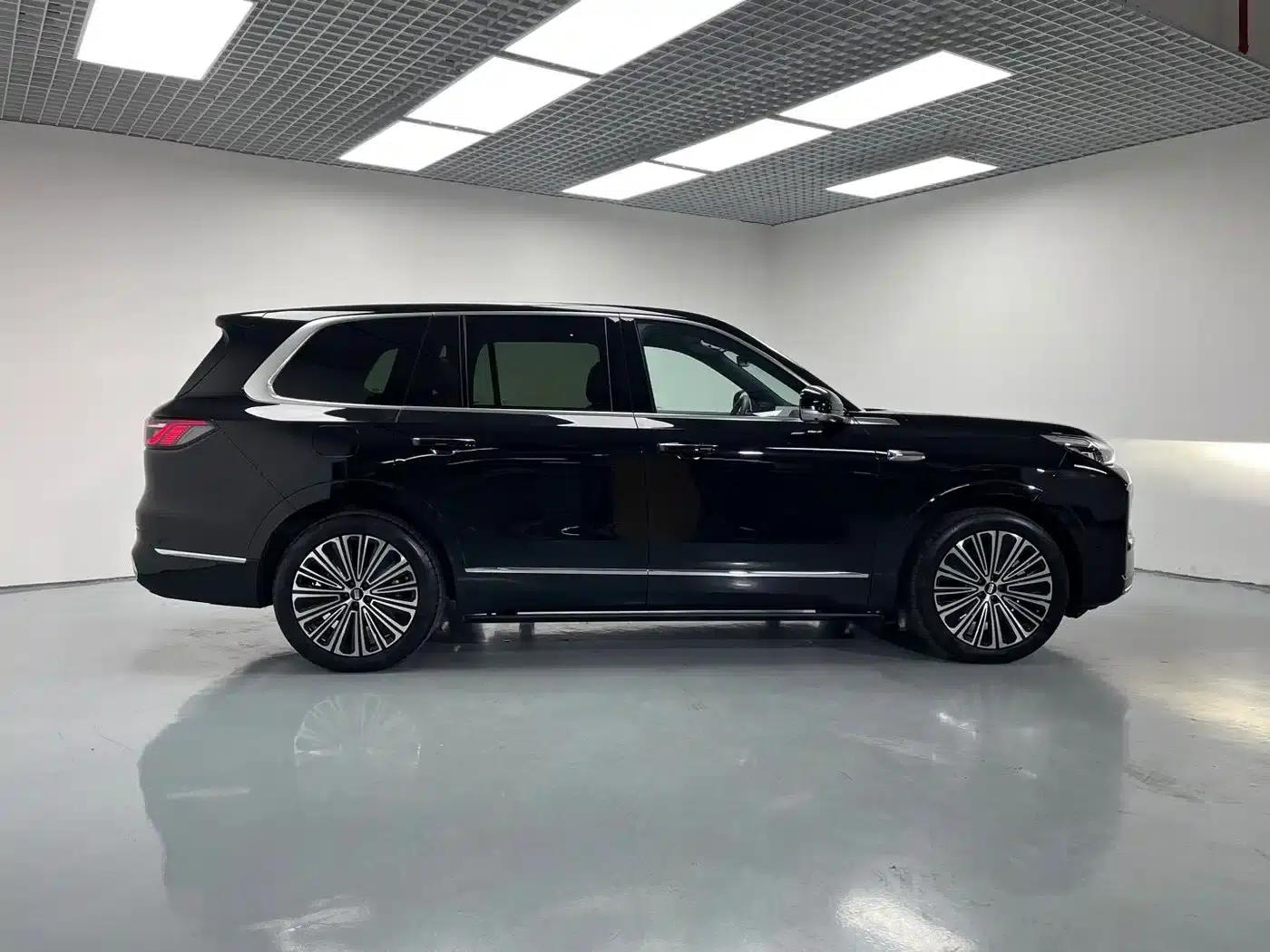 Galaxy M9 2025 210km/h AWD Navigator Edition — миниатюра 6