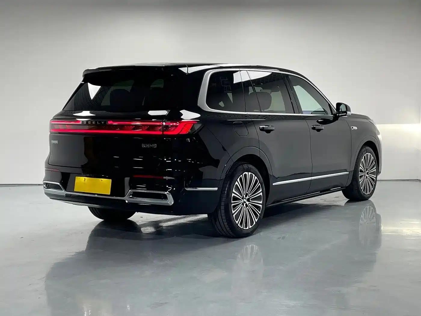 Galaxy M9 2025 210km/h AWD Navigator Edition — миниатюра 7