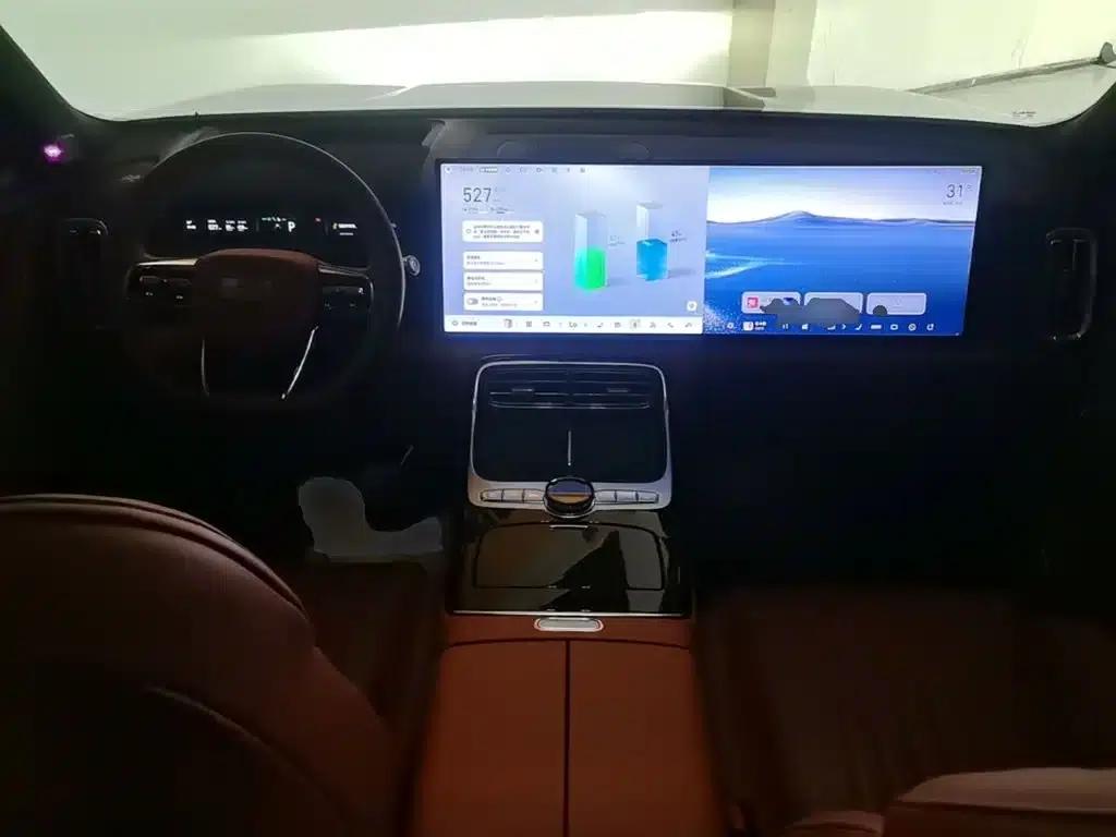 Galaxy M9 2025 210km/h AWD Navigator Edition — миниатюра 10