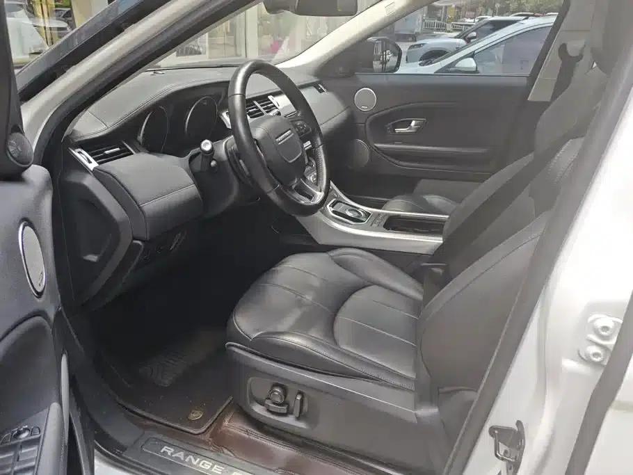 Range Rover Evoque 2018 240PS SE Smart Edition — миниатюра 9