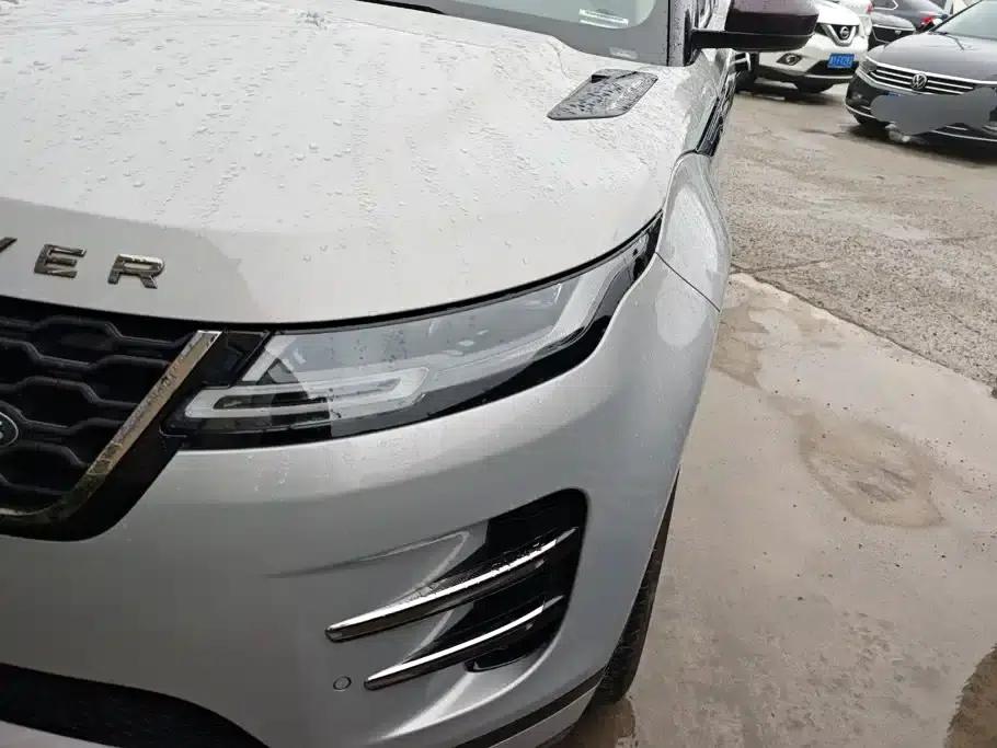 Range Rover Evoque 2021 Model: Evoque L 249PS R-Dynamic First Edition — миниатюра 5