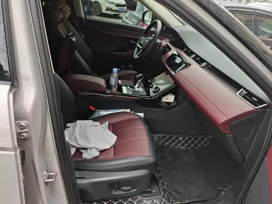 Range Rover Evoque 2021 Model: Evoque L 249PS R-Dynamic First Edition — миниатюра 8
