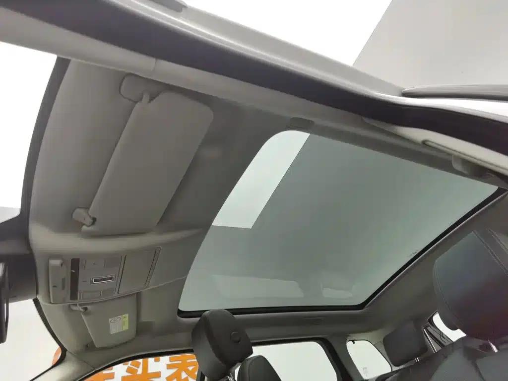 Range Rover Evoque 2018 240PS SE Dynamic Smart Edition — миниатюра 14