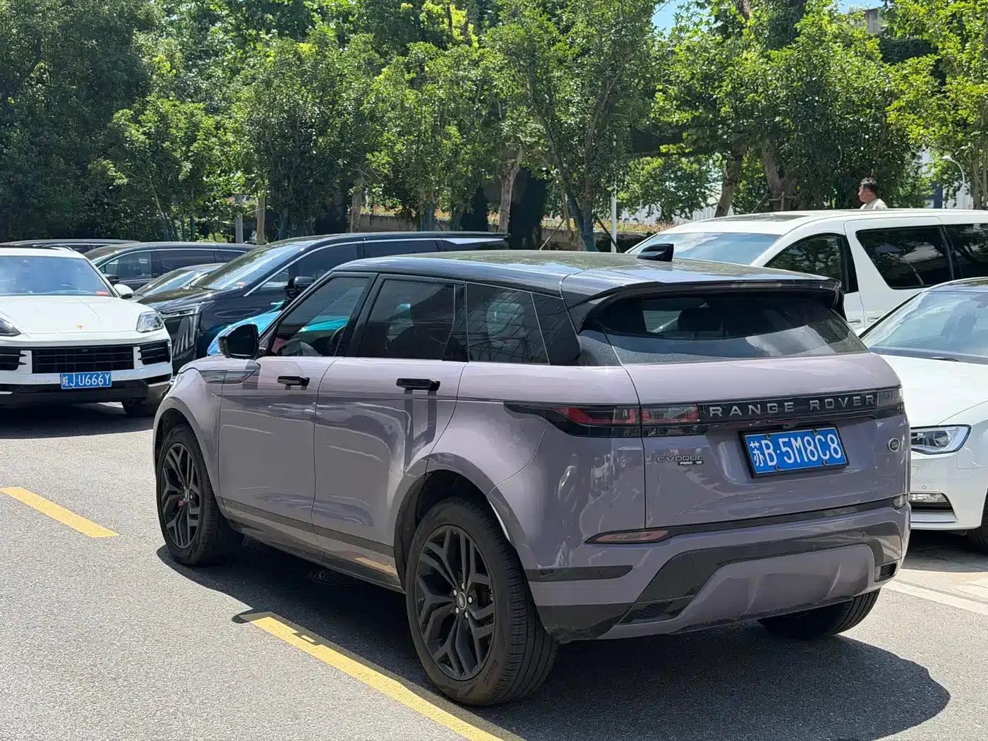 Range Rover Evoque 2020 249PS R-DYNAMIC SE Sport Tech Edition — миниатюра 8