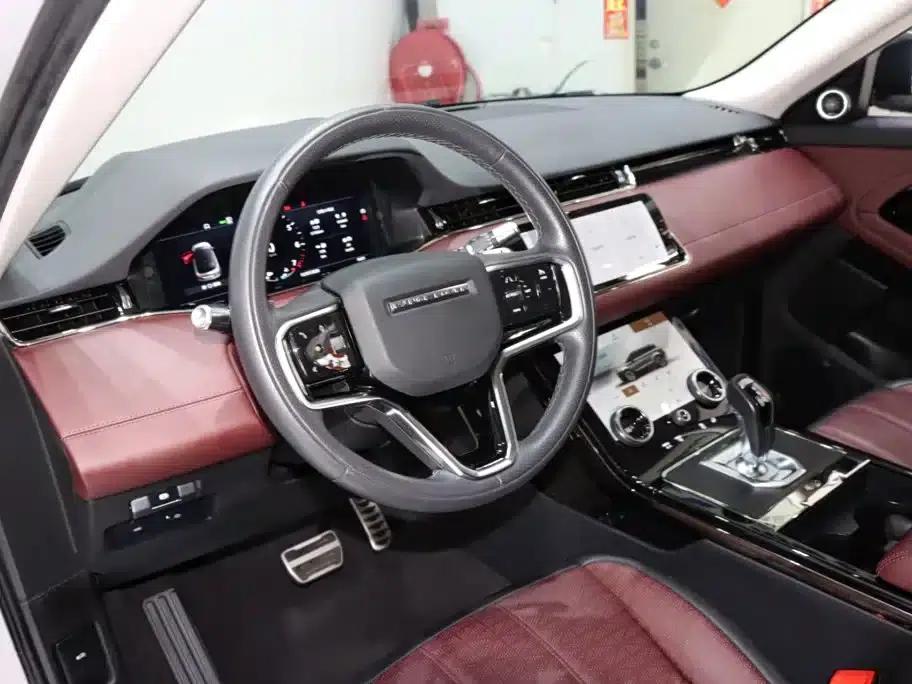 Range Rover Evoque 2021 Model: Evoque L 249PS R-Dynamic First Edition — миниатюра 9
