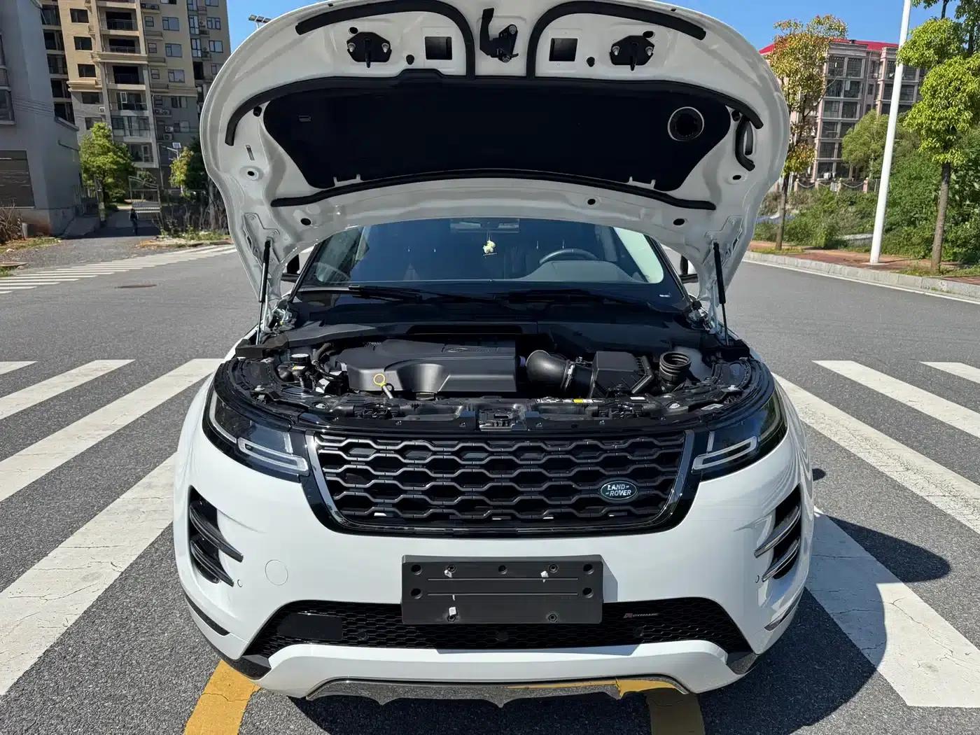 Range Rover Evoque 2023 Model, Evoque L 249PS Luxury Edition — миниатюра 17
