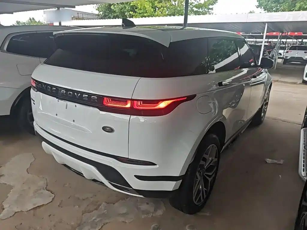 Range Rover Evoque 2021 Model: Evoque L 249PS R-Dynamic HSE Luxury Edition — миниатюра 7