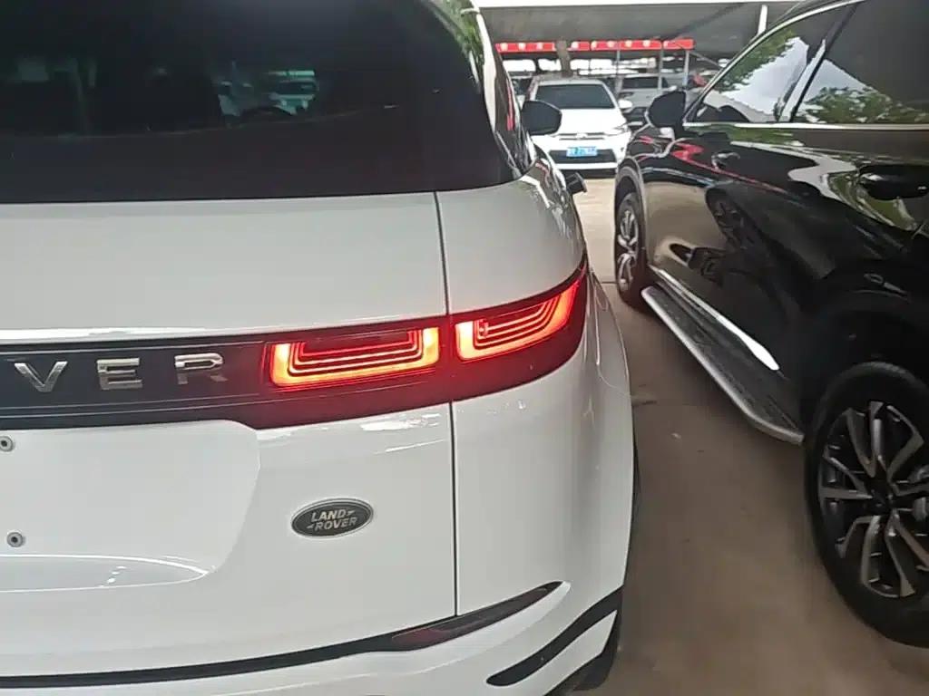 Range Rover Evoque 2021 Model: Evoque L 249PS R-Dynamic HSE Luxury Edition — миниатюра 8