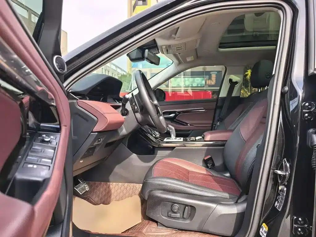 Range Rover Evoque 2023 Model, Evoque L 249PS Luxury Edition — миниатюра 15