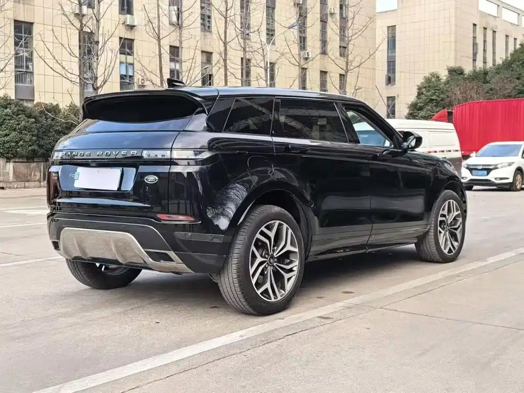 Range Rover Evoque 2023 Model, Evoque L 249PS Luxury Edition — миниатюра 7