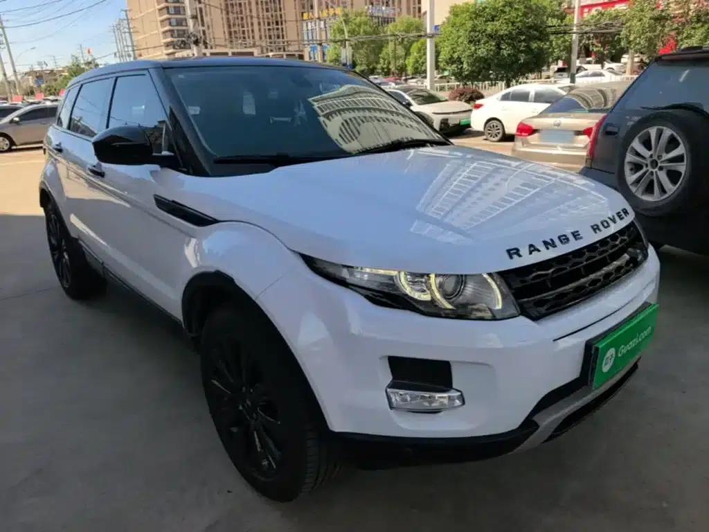 Range Rover Evoque 2015 2.0T 5-Door Smart Edition — миниатюра 4