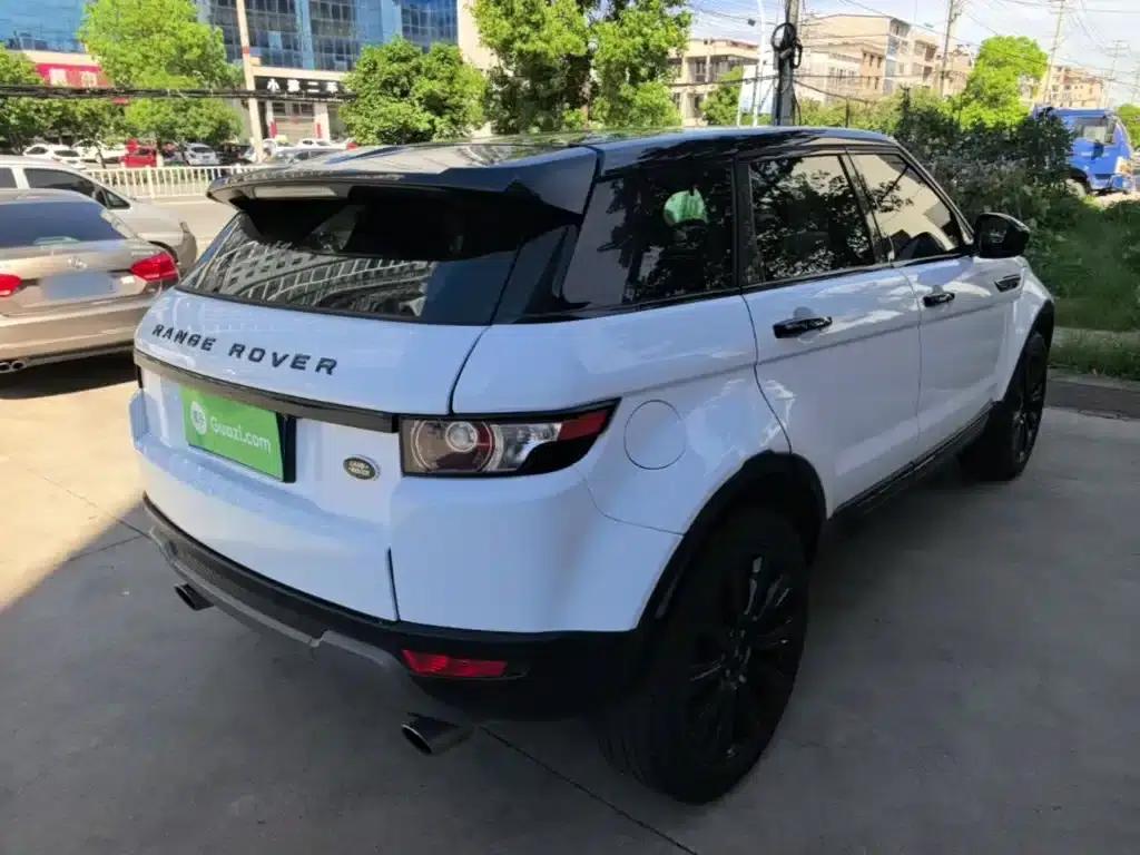 Range Rover Evoque 2015 2.0T 5-Door Smart Edition — миниатюра 7