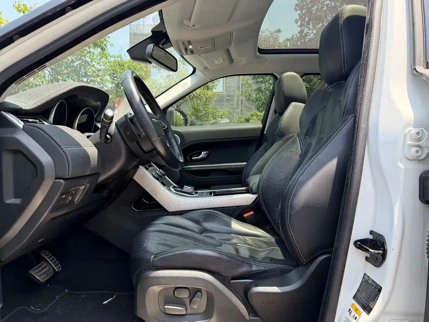 2014 Range Rover Evoque Imported 2.0T 5-Door Premium Edition — миниатюра 8