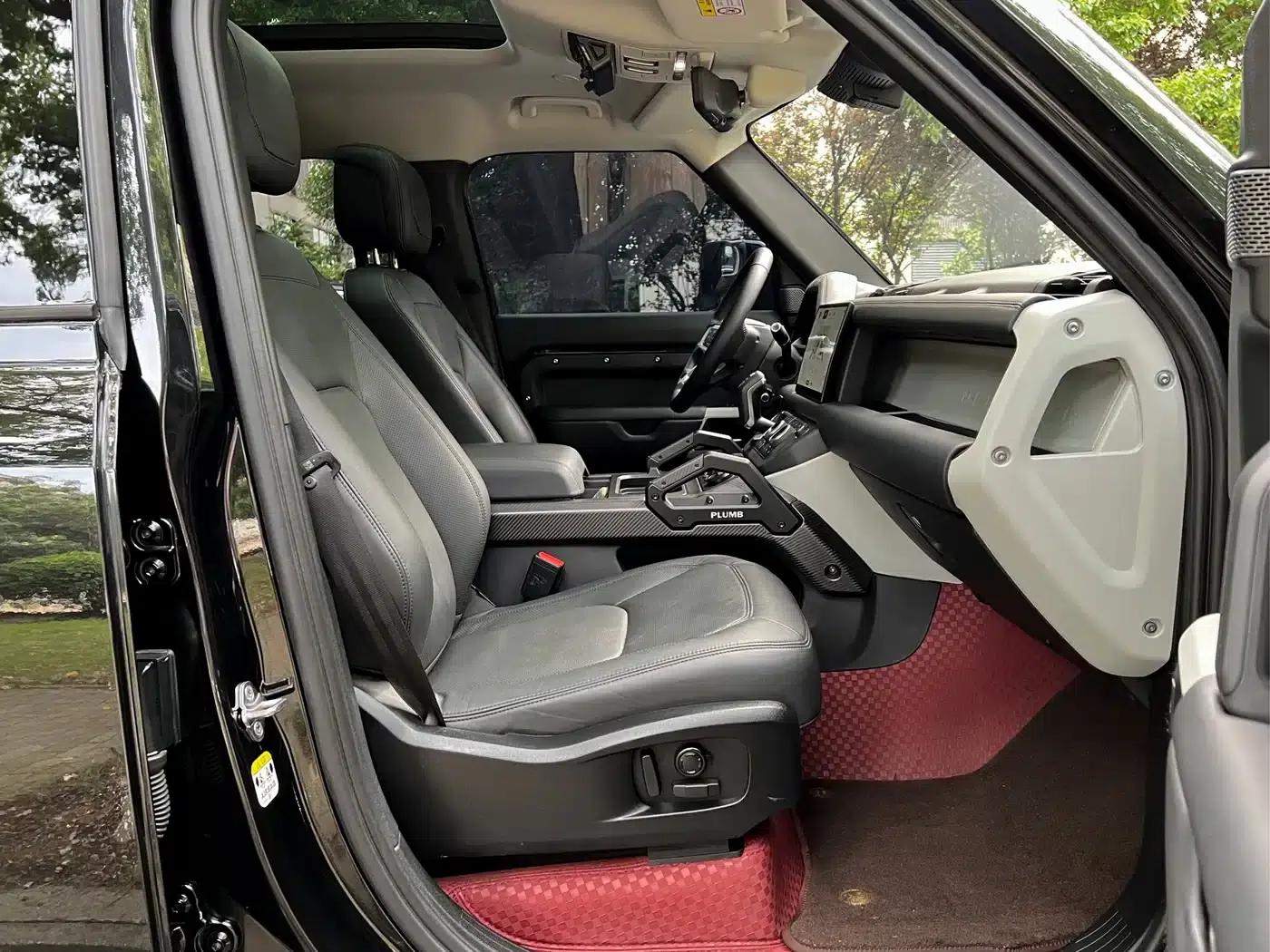 2024 Land Rover Defender 110 3.0T P400 XS — миниатюра 11