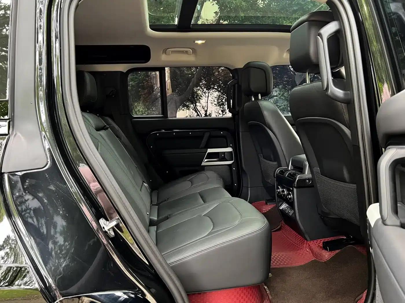 2024 Land Rover Defender 110 3.0T P400 XS — миниатюра 13