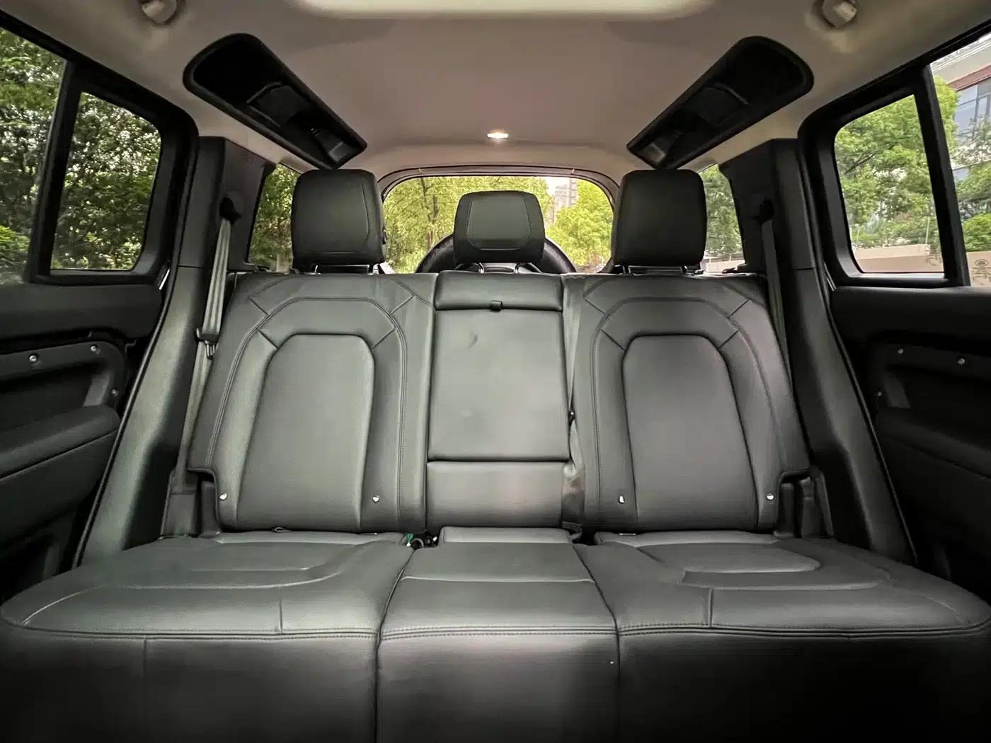 2024 Land Rover Defender 110 3.0T P400 XS — миниатюра 9