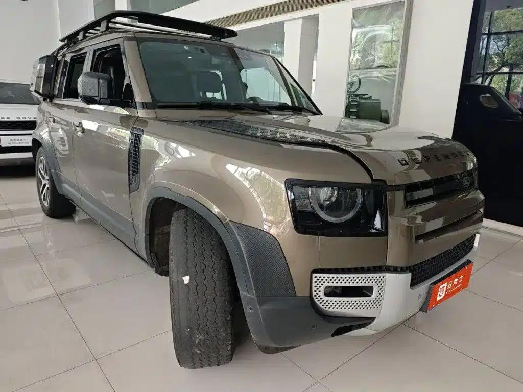 2022 Land Rover Defender 110 P400 Dark Edition — миниатюра 3