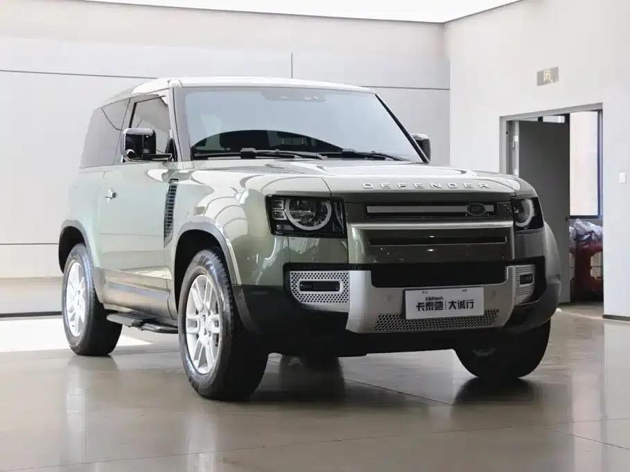 2024 Land Rover Defender 90 2.0T P300 S — миниатюра 25