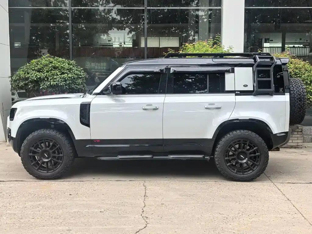 2023 Land Rover Defender Facelift 110 5.0T V8 — миниатюра 2