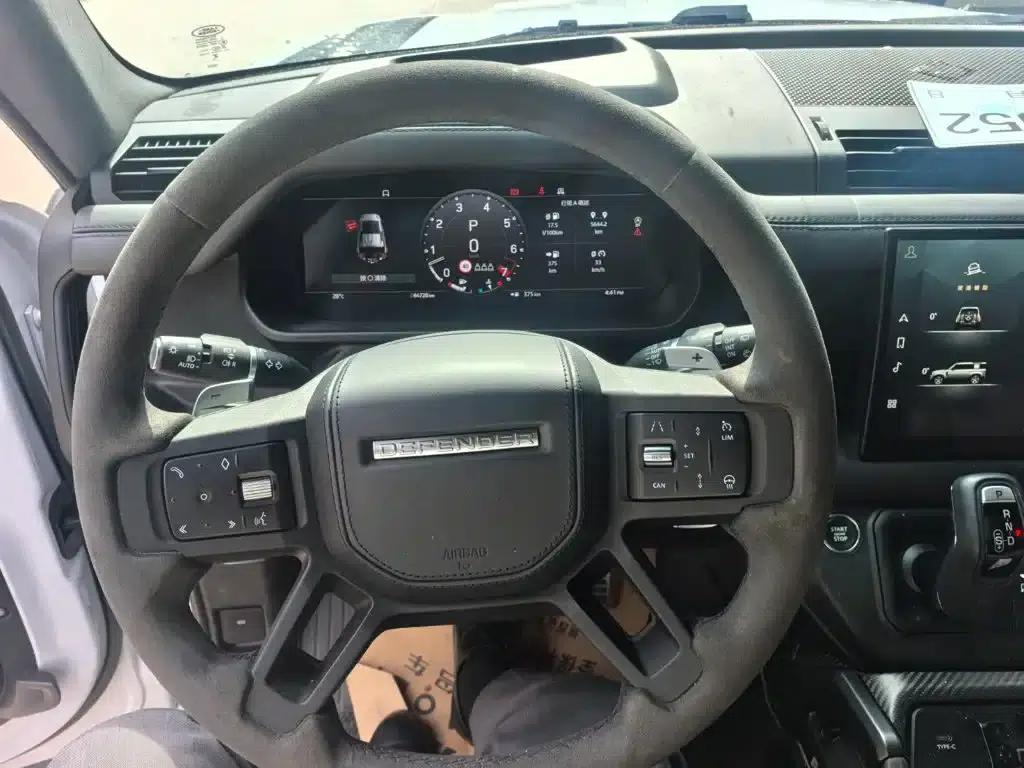 2023 Land Rover Defender Facelift 110 5.0T V8 — миниатюра 9