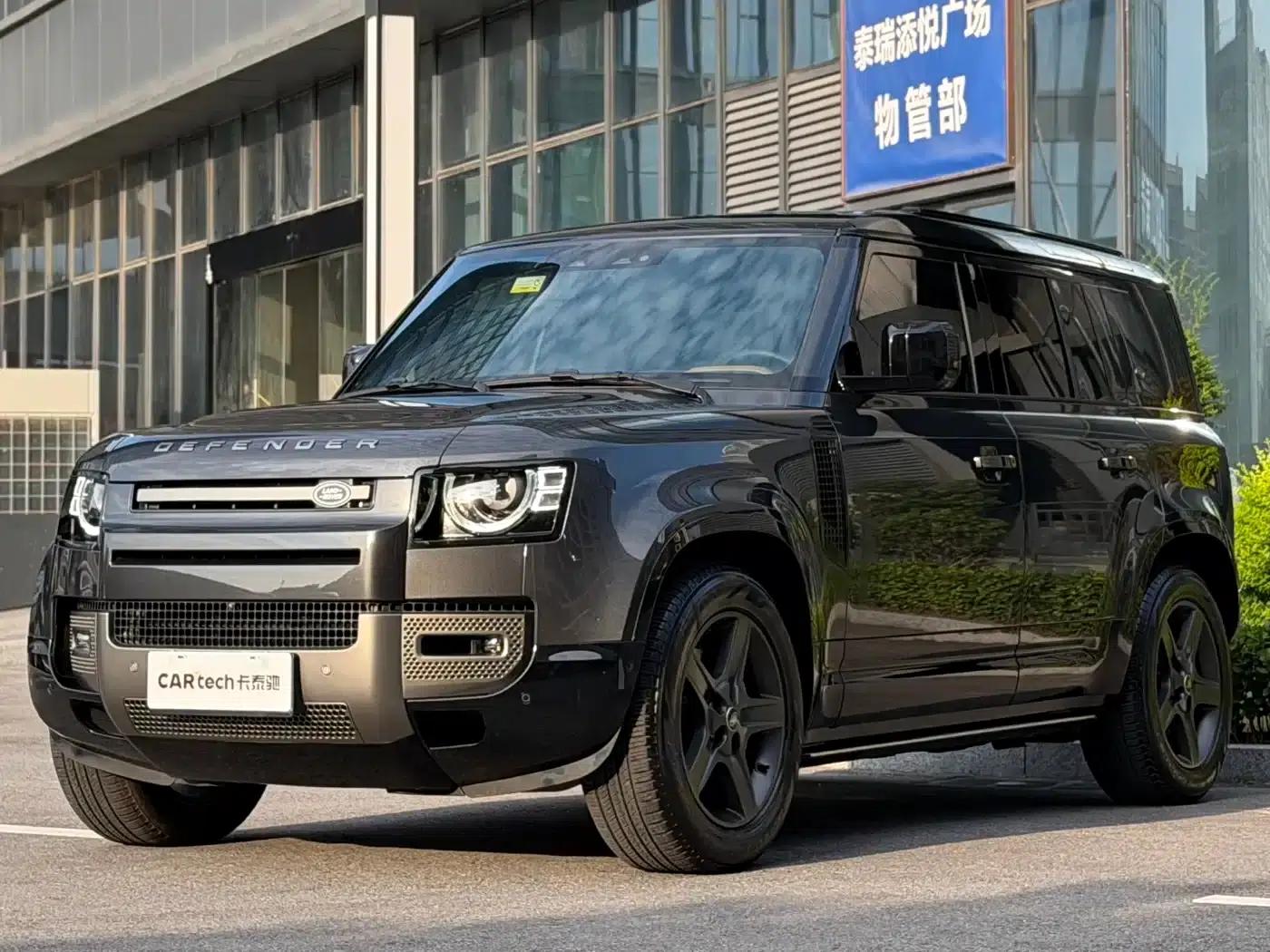2024 Land Rover Defender 110 3.0T P400 X-DYNAMIC HSE — миниатюра 1
