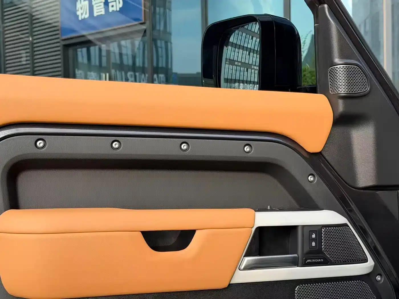 2024 Land Rover Defender 110 3.0T P400 X-DYNAMIC HSE — миниатюра 5